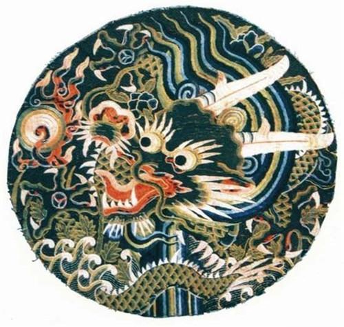民族傳統(tǒng)工藝?yán)C品收藏與價(jià)值
