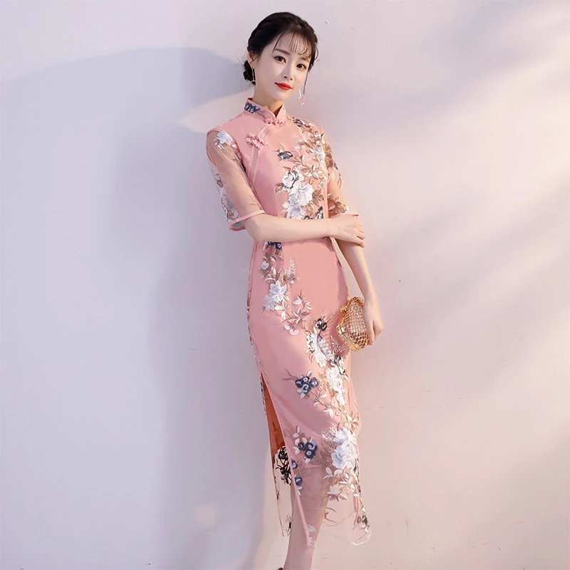 繡花旗袍裙，方寸之間心盡顯女人之美
